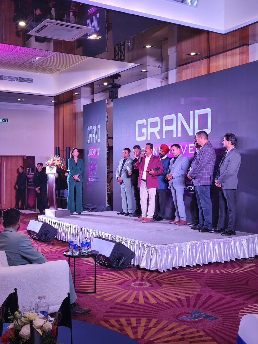 Hình ảnh tại sự kiện Grand Launch